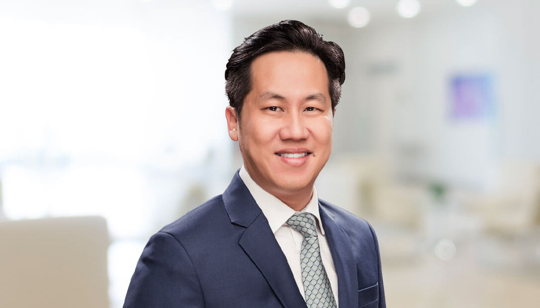 Dr Dennis Koh